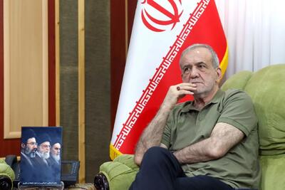  گرما و بحران برق/ پزشکیان کت خود را از تن درآورد!