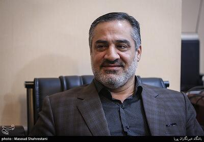  حافظ قرآن بودن رهبر شهید برای خارجی‌ها باورنکردنی بود - تسنیم