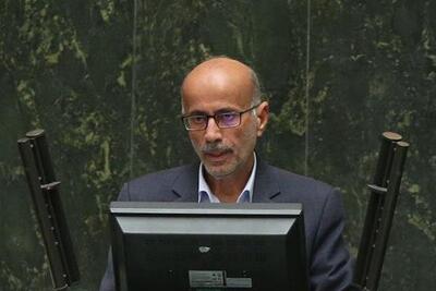 گرانی‌ها در ایران؛ مردم احساس می‌کنند دست‌هایی در کار است/ جبران فشار معیشتی با افزایش رقم کالابرگ