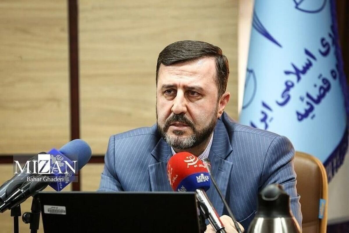 غریب‌آبادی: اجازه نمی‌دهیم اقدامات نظامی گامی را جهت تضعیف حاکمیت ایران بر تنگه هرمز بردارد