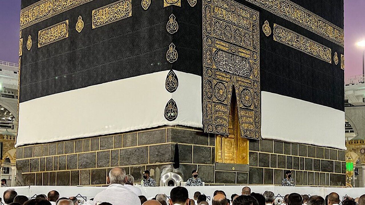 پایانِ بزرگ‌ترین اجتماع سالانه مسلمانان جهان/خروج زائران از منا