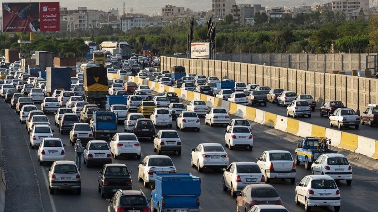 ترافیک سنگین در محورهای شمالی و برخی آزادراه‌های کشور