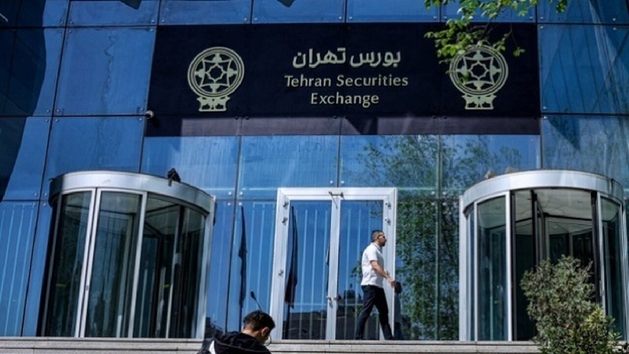 بورس تهران از محدودیت معاملاتی تا بازگشایی؛ تداوم معاملات و رشد شاخص‌ها